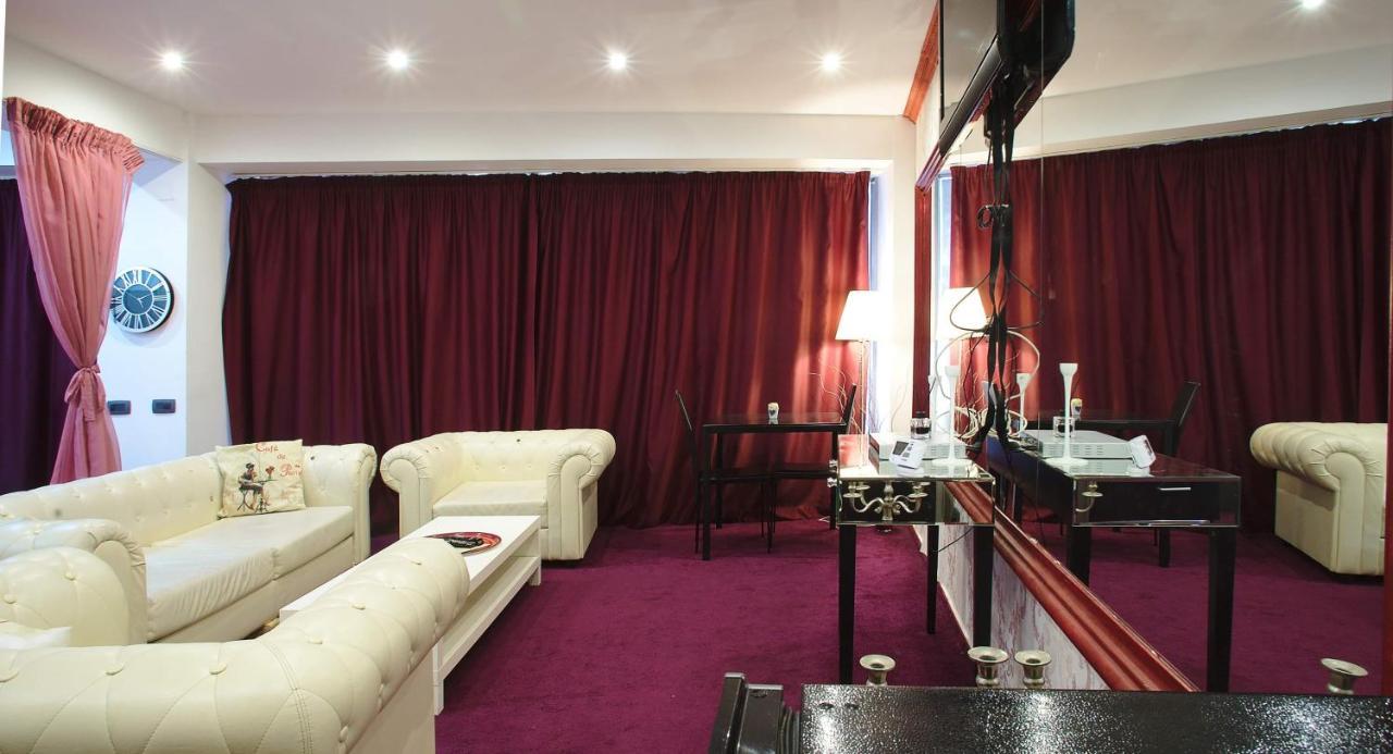 Aparthotel Jolie กาลาจิ ภายนอก รูปภาพ